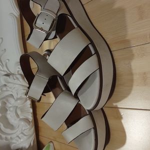 Kids white platform shoes